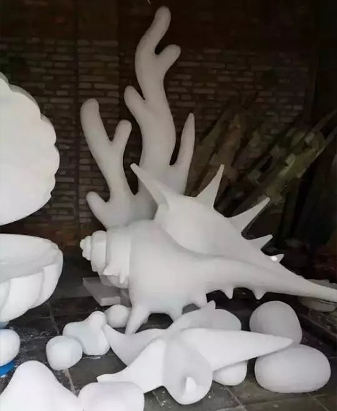 动物泡沫雕塑
